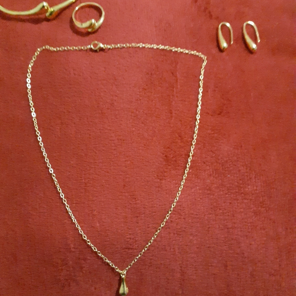 🌹🤩GOLDIE SET🥇💸